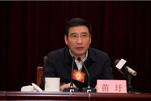 全國(guó)工業(yè)和信息化工作會(huì)議在京召開(kāi)，工信部明年重點(diǎn)抓好八個(gè)方面工作