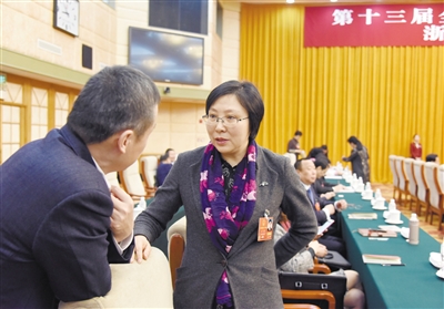 開展河長制立法 進一步推動水污染防治 ——專訪全國人大代表、浙江省環(huán)保廳廳長方敏