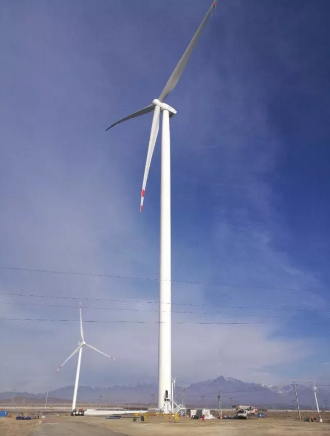 全球首臺！葉輪直徑140米、塔架高度140米 2.5MW容量級別機組并網(wǎng)運行！！