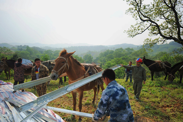 孝感供電借助“馬幫”建設風電上網(wǎng)輸電線路工程