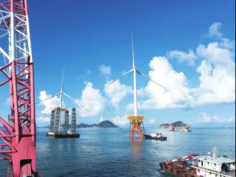 首批3臺風機投運！廣東首個海上風電項目年底100MW將全面建成投產(chǎn)