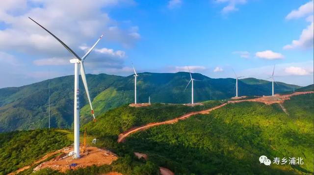 好一個(gè)龐然大物！欽州這個(gè)風(fēng)電站建成這樣啦！