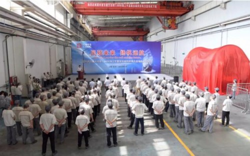 國內(nèi)最大功率海上半直驅(qū)永磁同步風(fēng)力發(fā)電機(jī)成功下線！