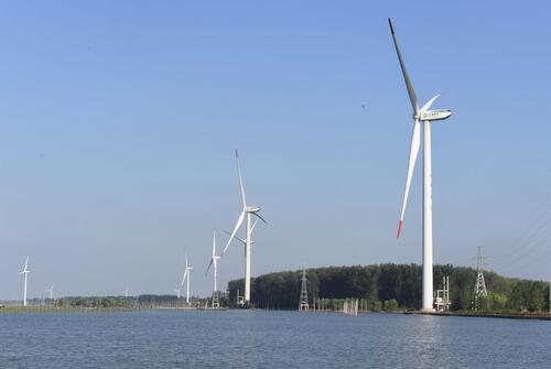 安徽首個湖面風(fēng)電場發(fā)電量超過40億千瓦時