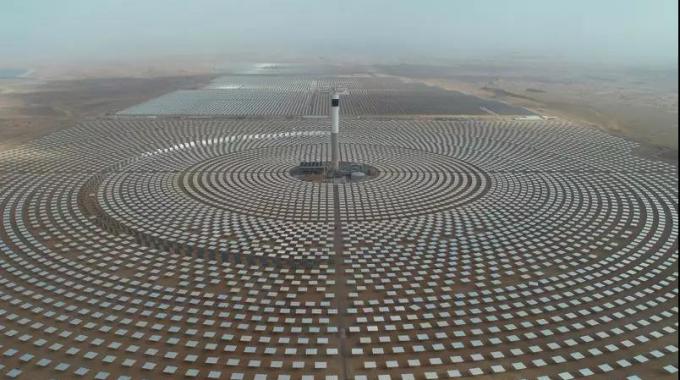 世界最大光熱電站★  摩洛哥努奧光熱電站項目★  待項目完全建成后，努奧光熱電站將為超過100萬的摩洛哥家庭提供清潔能源，還可以把富余的電能出口到歐洲。