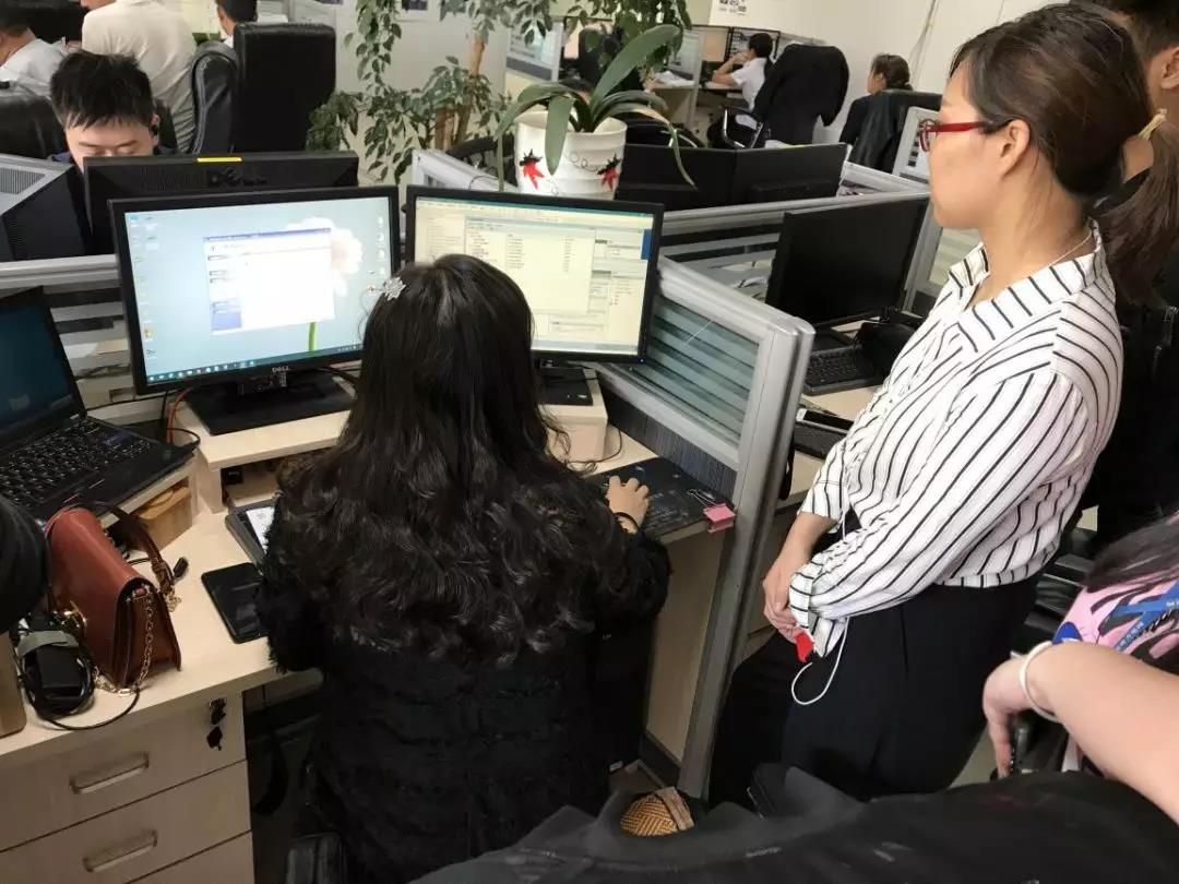 “跟班輪訓(xùn)”，幫助縣公司信息管理人員快速成長(zhǎng)