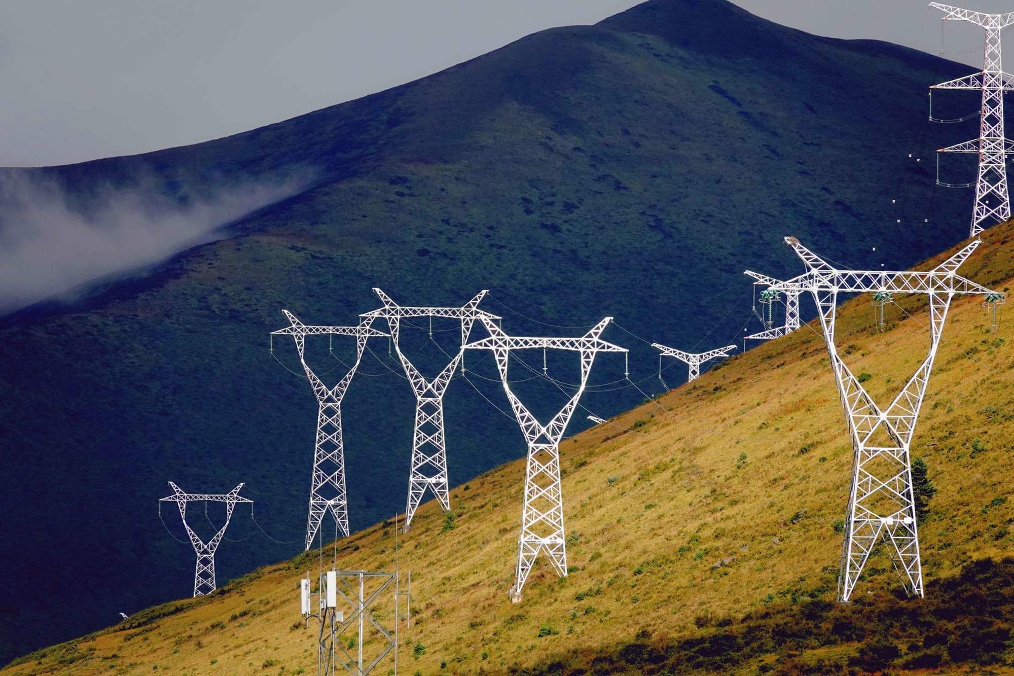 昆明配售電有限公司_云南省配售電公司是國(guó)企嗎_配售電一體化云平臺(tái)